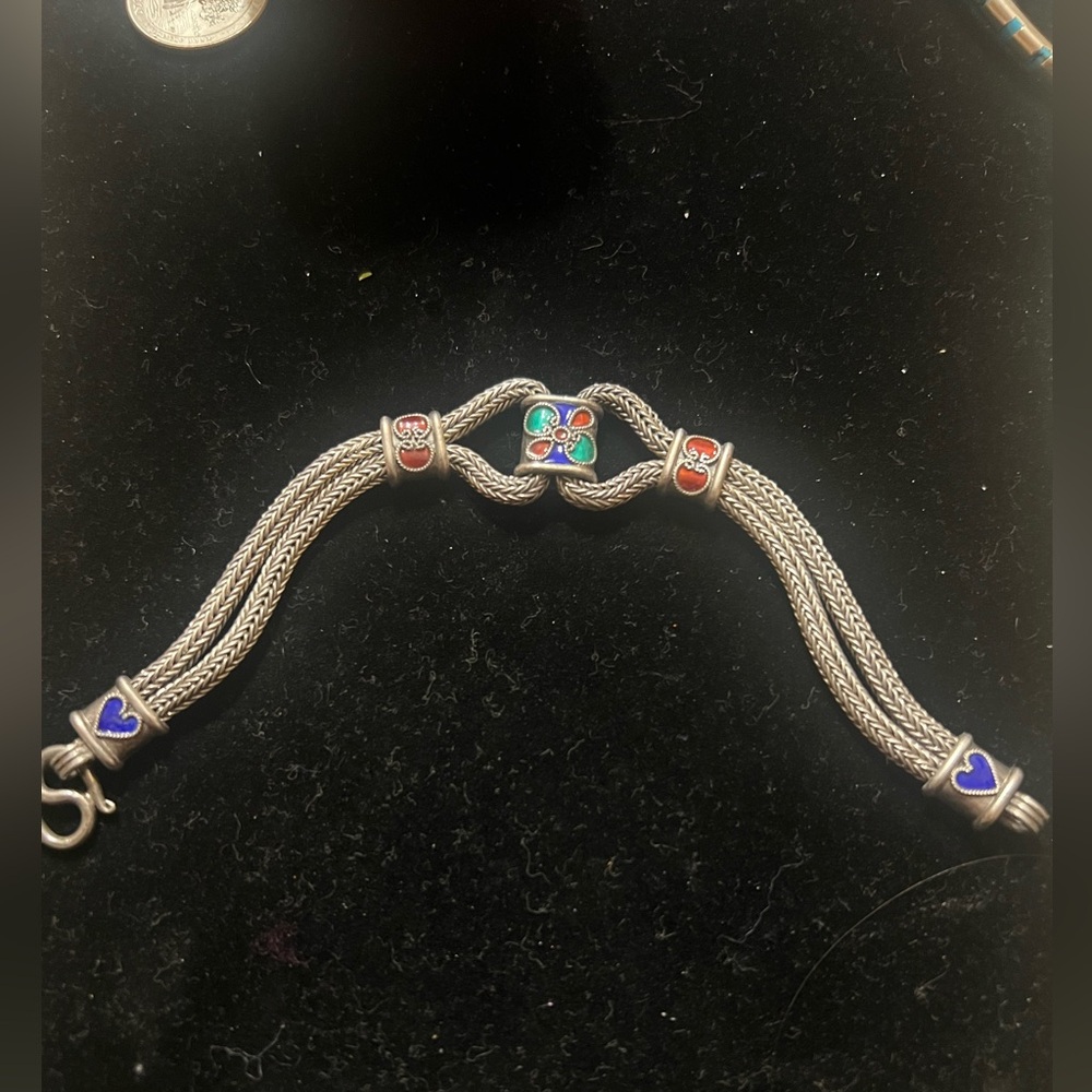 925 STERLING SILVER HEAVY BRACELET.  GORGEOUS!! Vintage